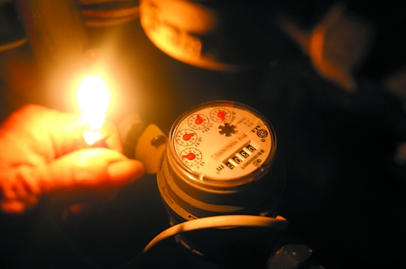 1個月居然用水67噸　這智能水表怎么了？
